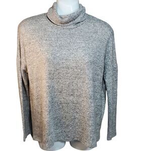 NEW AQUA BLOOMINGDALES soft turtleneck XS